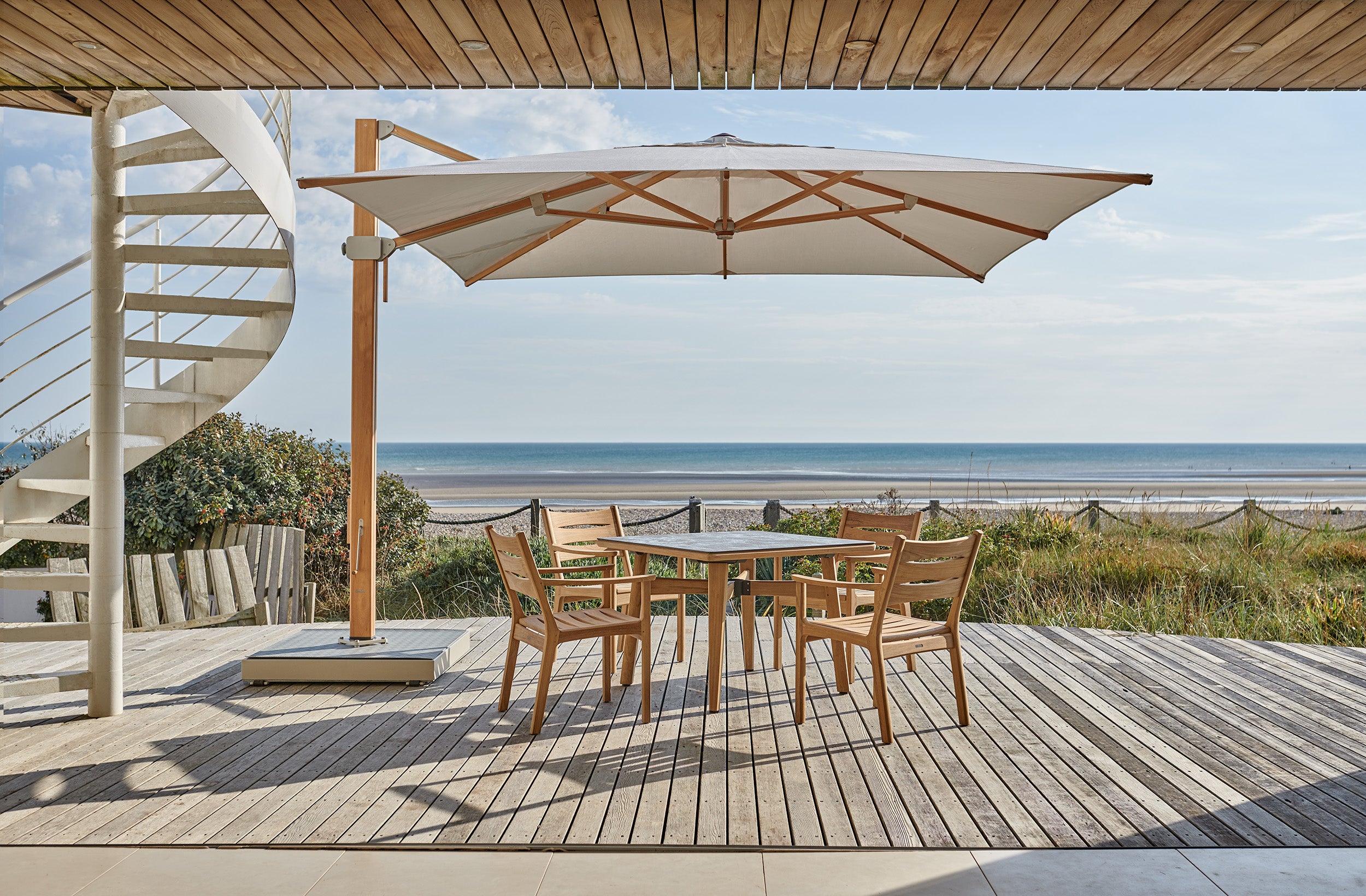 Barlow Tyrie - Napoli Parasol Eucalyptus Frame and Canvas Material - Outdoor Garden Furniture Accessories