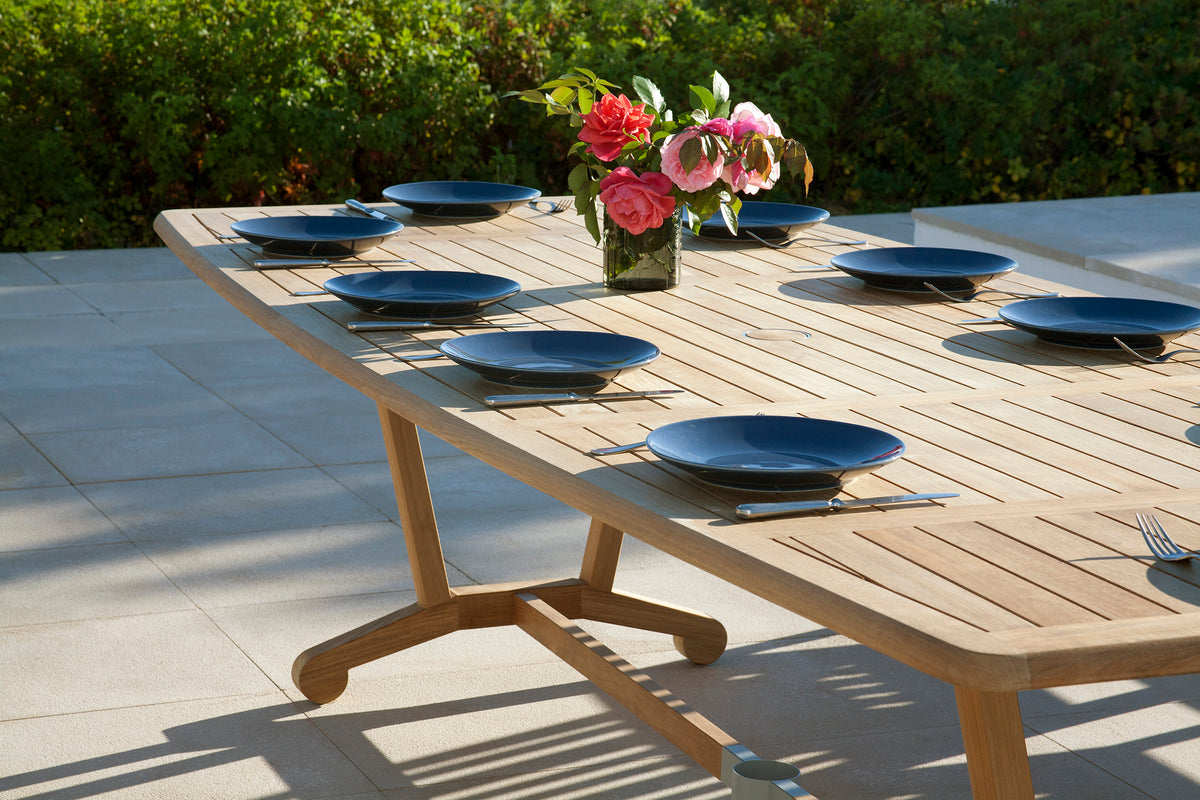 Barlow Tyrie - Chesapeake Table 280