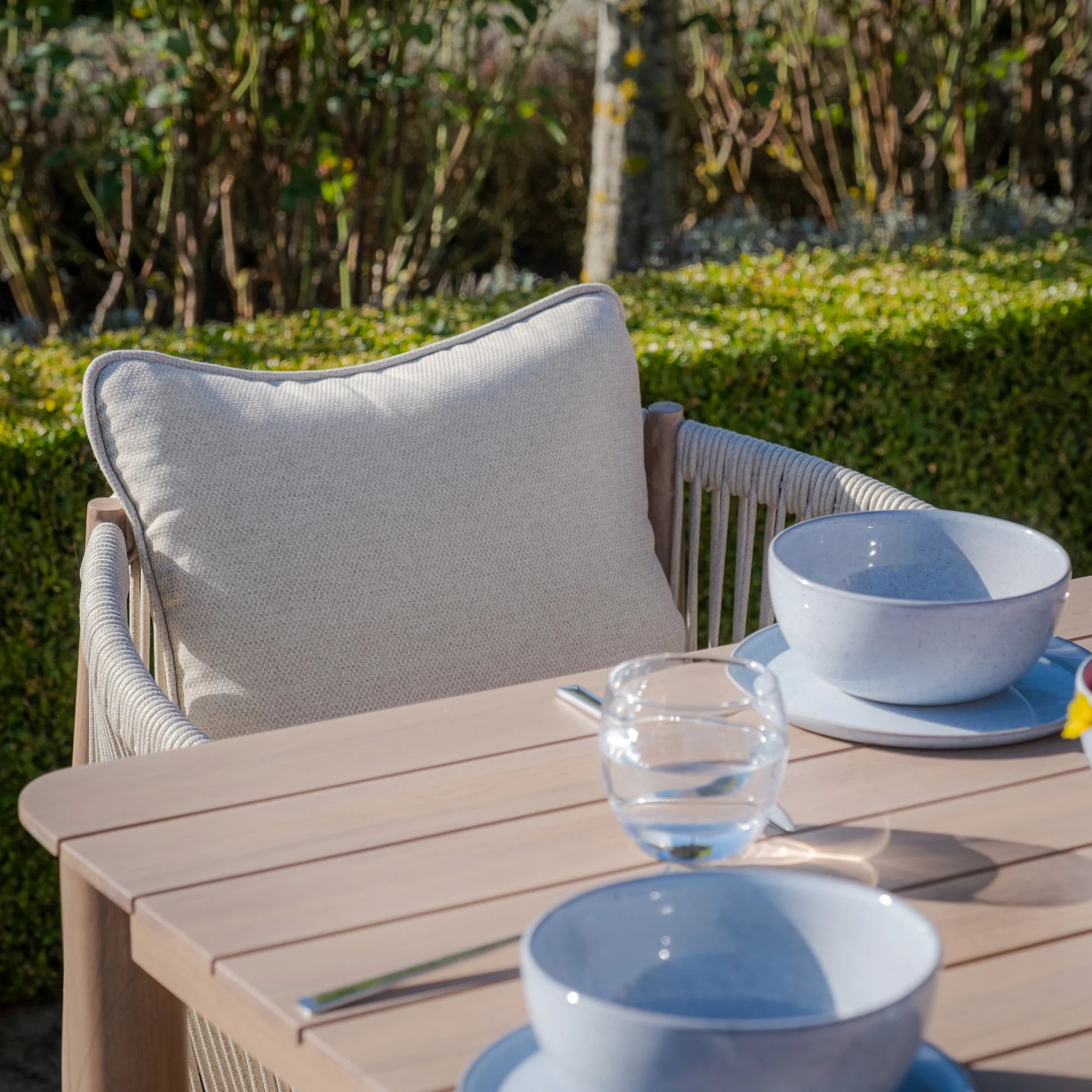Maze - Havana Rope Weave 4 Seat Square Dining Set