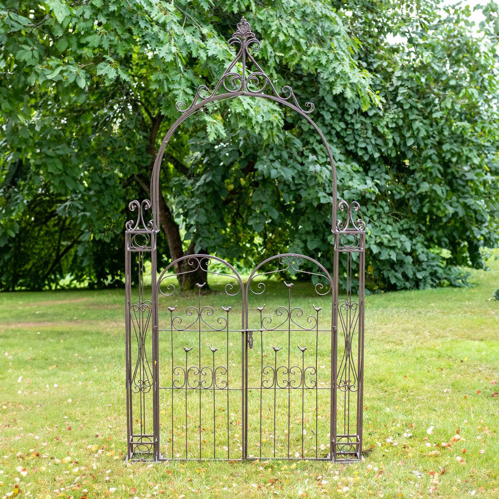 EGF Woodland Gates w/arch