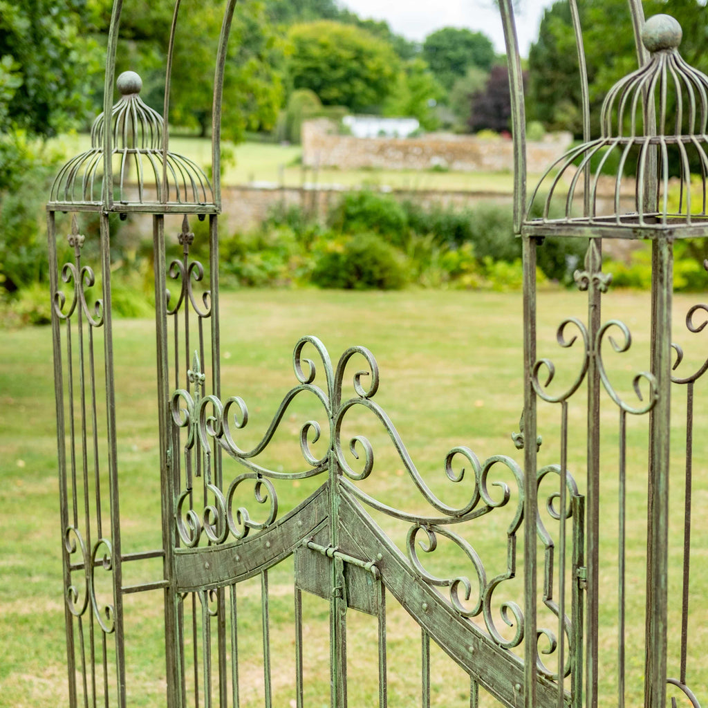 EGF Vintage Arch with Gates Wrought Iron