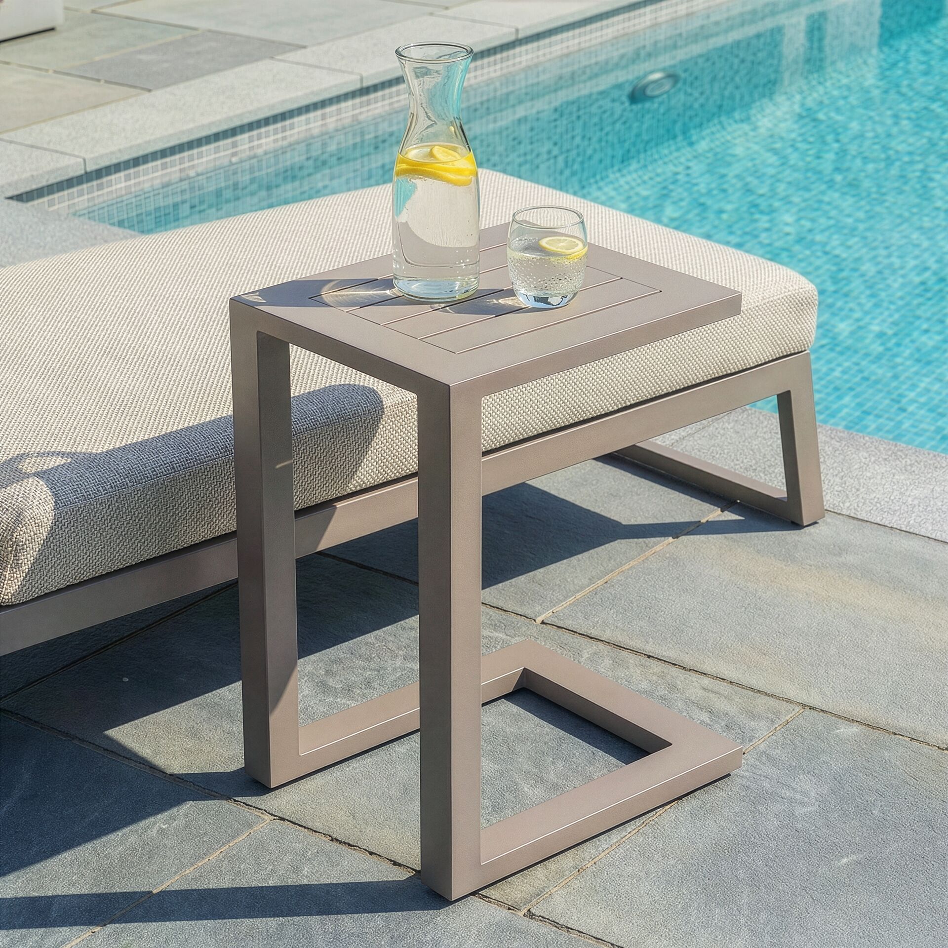 Maze - Outdoor Fabric Aluminium Side Table - Café