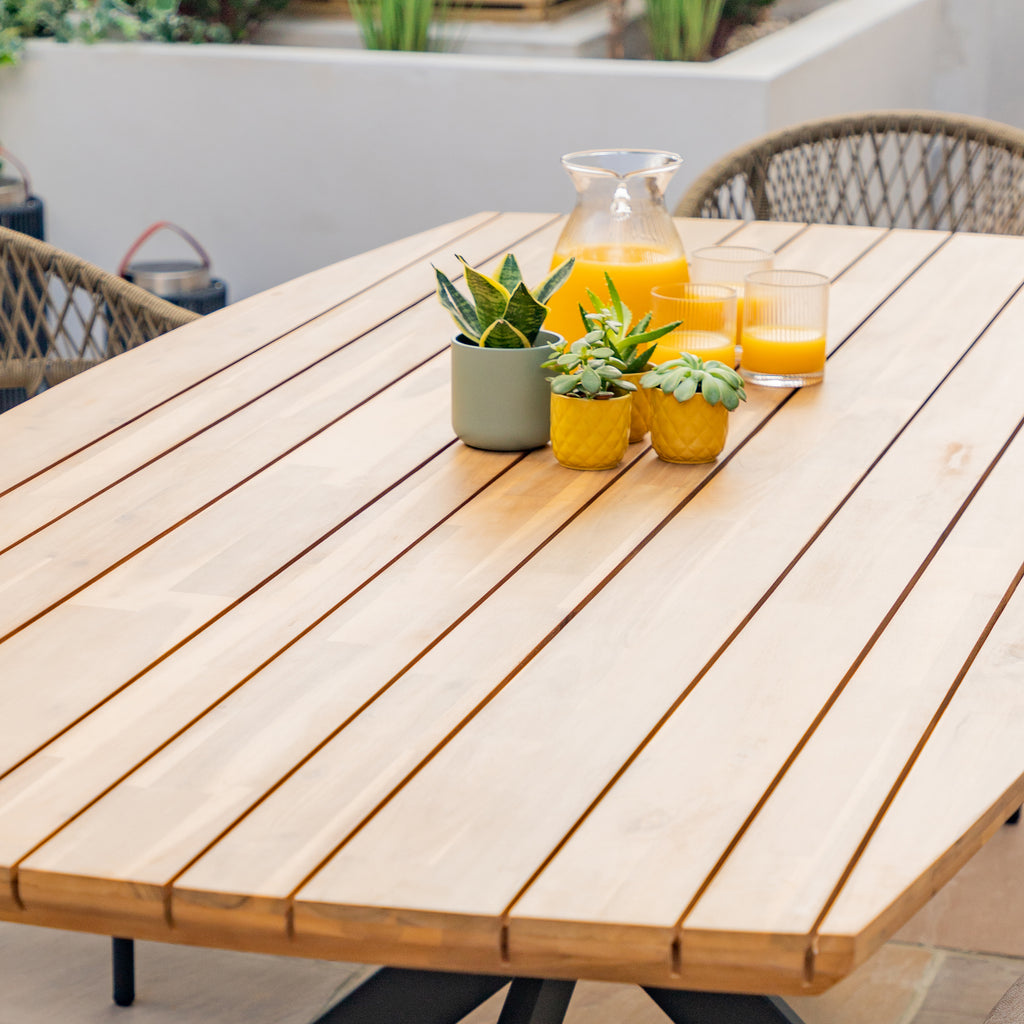 Maze - Bali Rope Weave 8 Seat Oval Dining Set