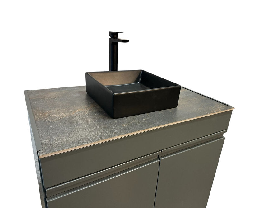 Prima matching black sink and mixer tap