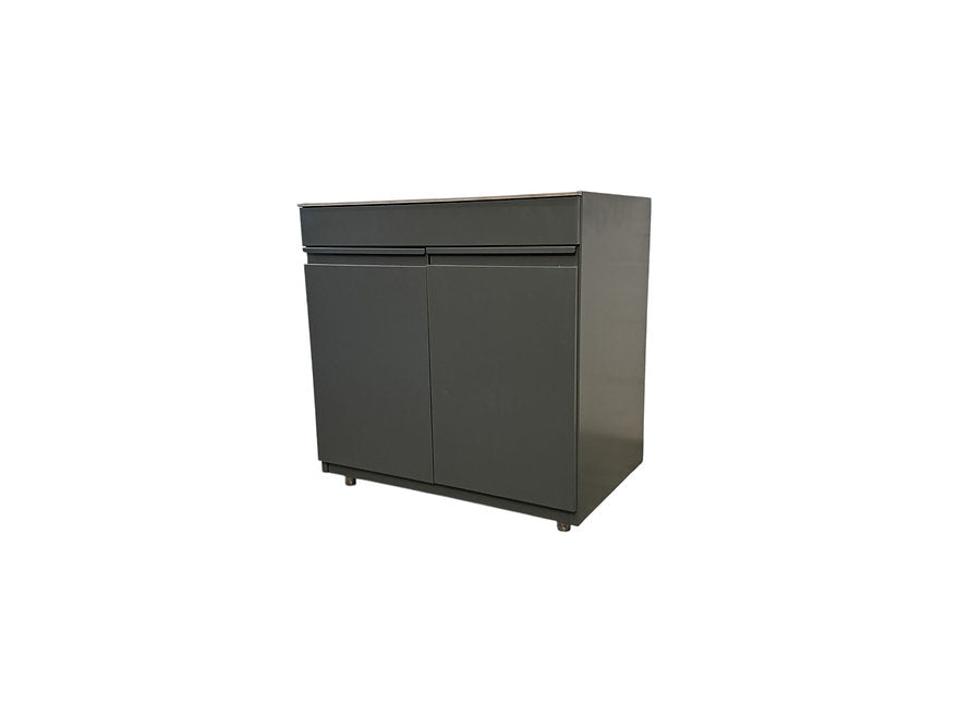 Vision cabinet with doors